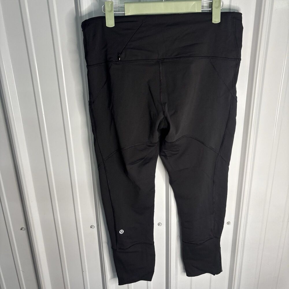 Lululemon Black Cropped 7/8 Length Leggings Size 10
